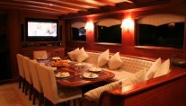 Caner IV -  Dining
